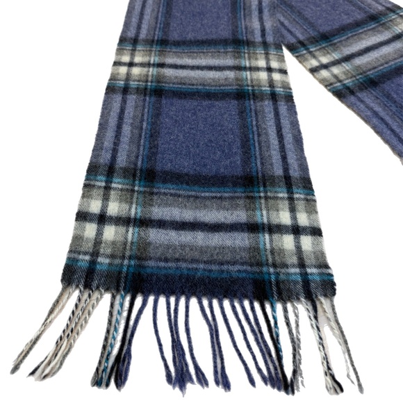 House of Scotland 100% Lambswool Tartan Scarf 🇬🇧 – Blue, Grey & Black Plaid - Picture 6 of 8